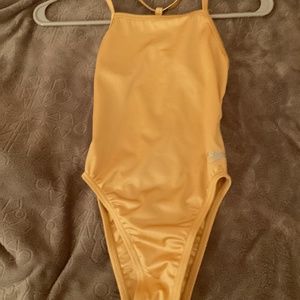 BRAND NEW never worn SPEEDO T back SWIMSUIT SIZE 26
